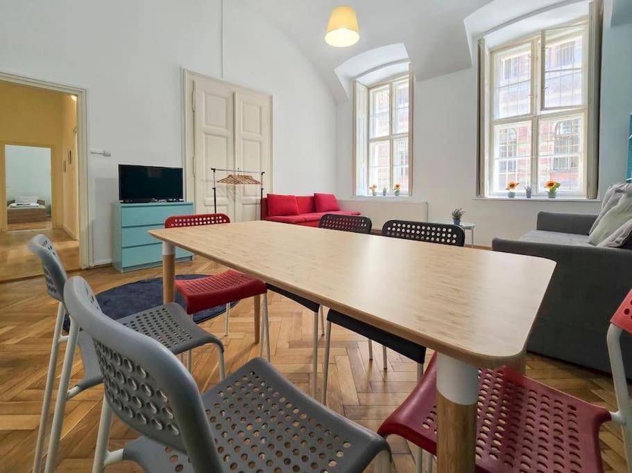 Seventh Sense Apartment 布达佩斯 外观 照片