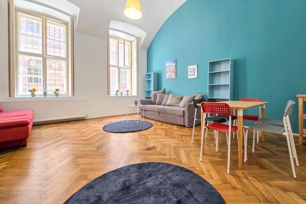 Seventh Sense Apartment 布达佩斯 外观 照片